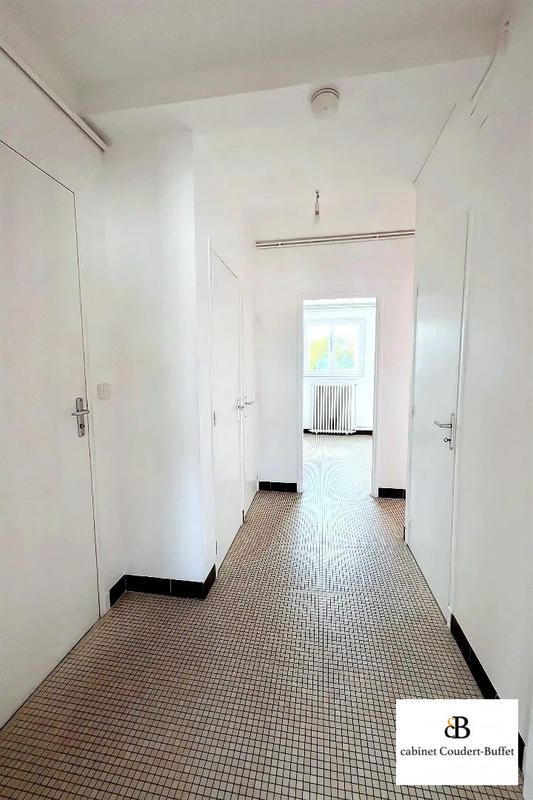 Appartement - 65 m² - 2 pièces