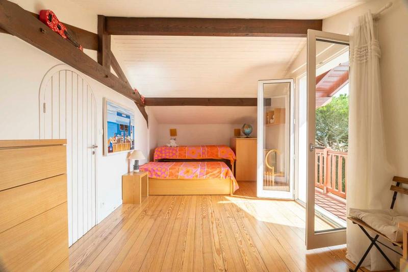 Villa - 180 m² - 6 pièces