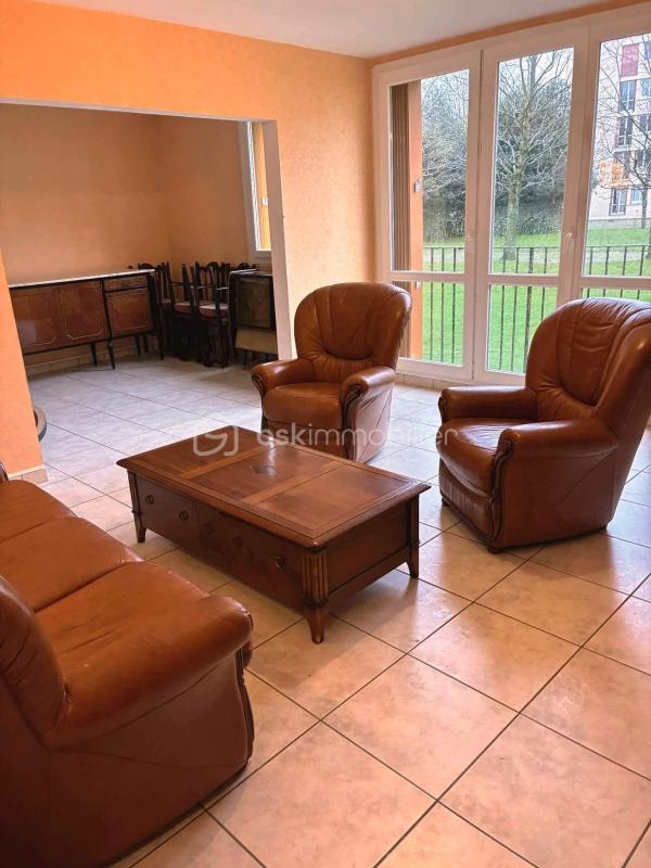 Appartement - 82 m² - 4 pièces