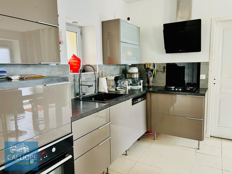 Maison de village - 84 m² - 4 pièces