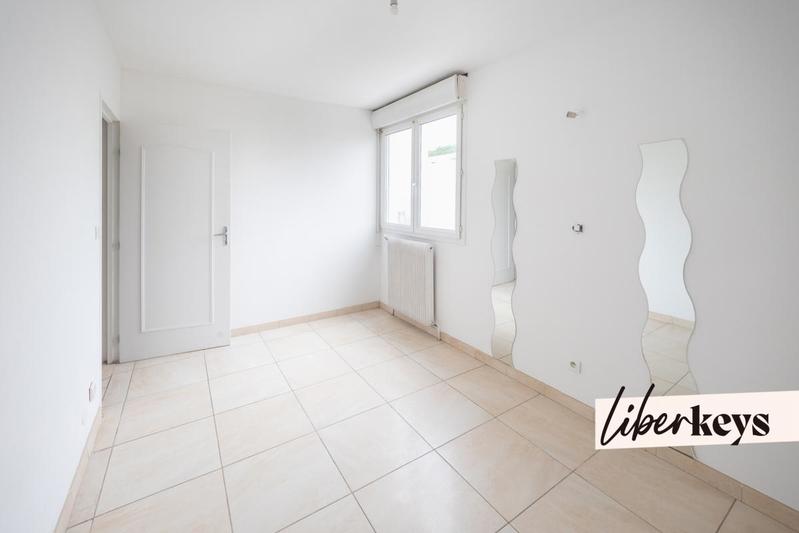 Appartement - 80 m² - 3 pièces