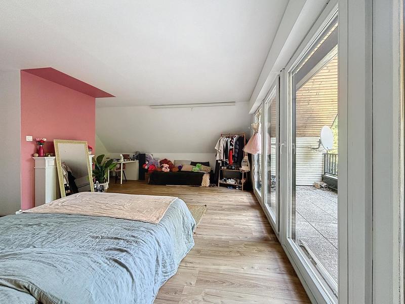 Maison - 174 m² - 7 pièces