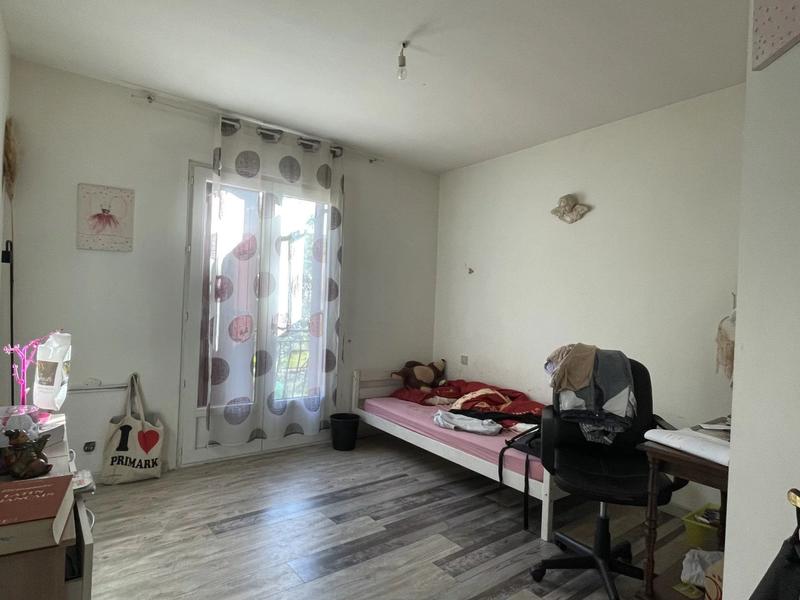 Maison - 170 m² - 10 pièces