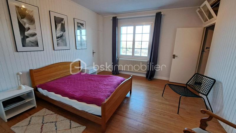 Maison - 160 m² - 8 pièces