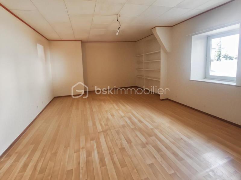 Maison - 185 m² - 6 pièces