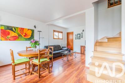 Maison - 91 m² - 4 pièces