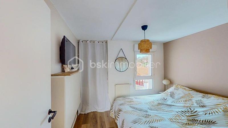 Appartement - 75 m² - 4 pièces