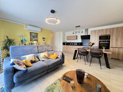 Appartement - 69 m² - 3 pièces