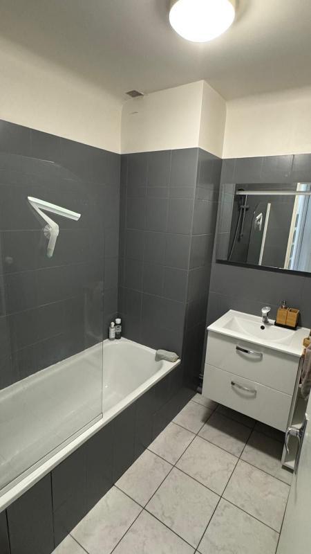 Appartement - 58 m² - 2 pièces