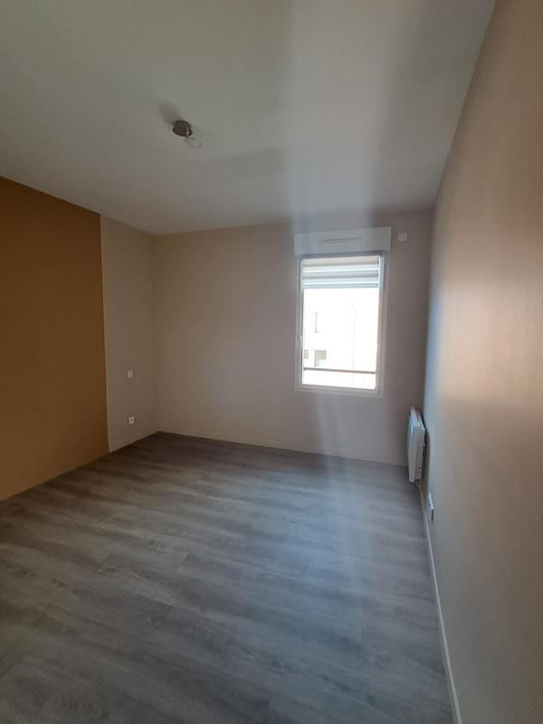 Appartement - 80 m² - 3 pièces