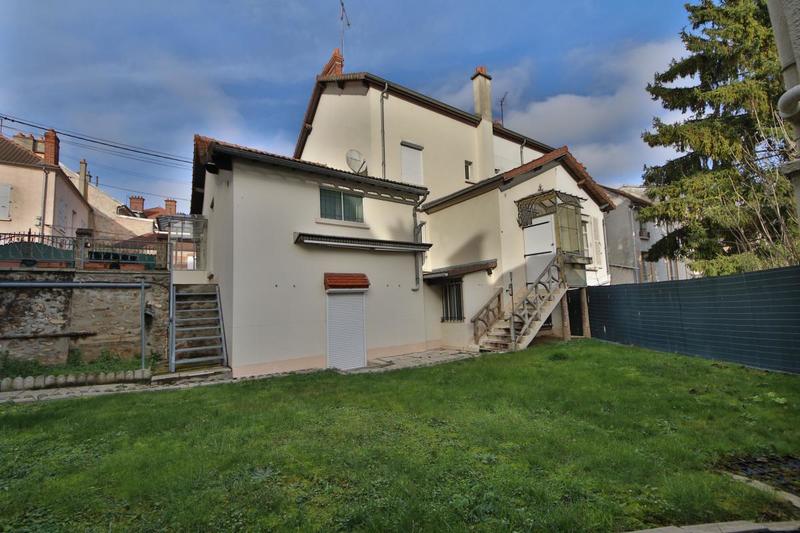 Maison - 115 m² - 5 pièces