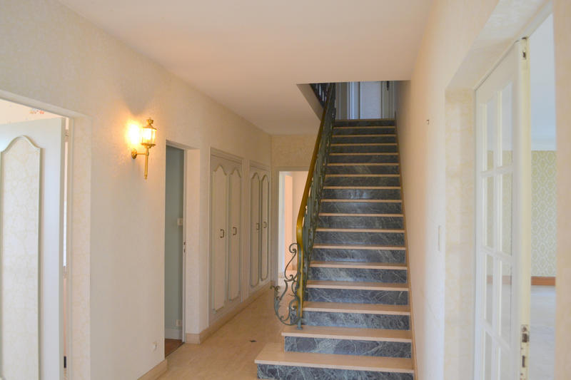 Maison - 147 m² - 6 pièces