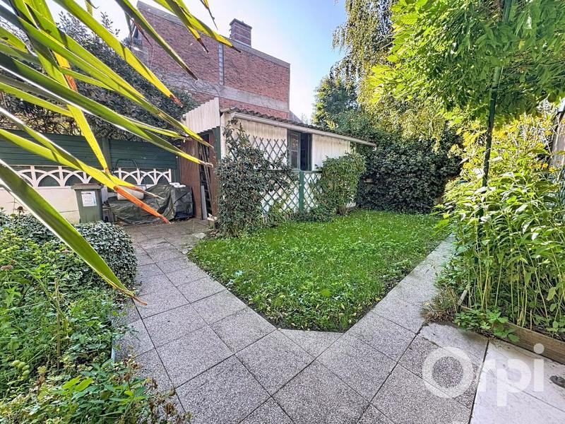 Maison - 93 m² - 4 pièces