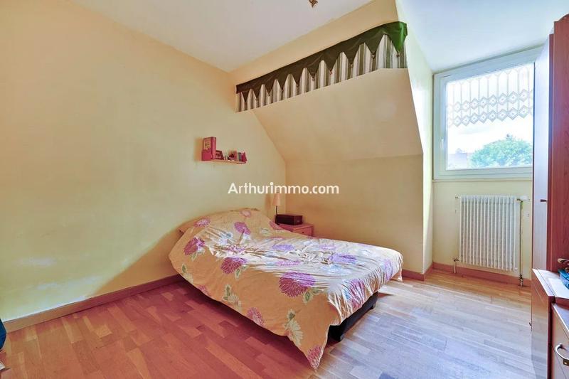 Maison - 167 m² - 7 pièces