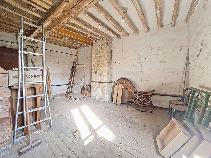 Maison - 179 m² - 5 pièces