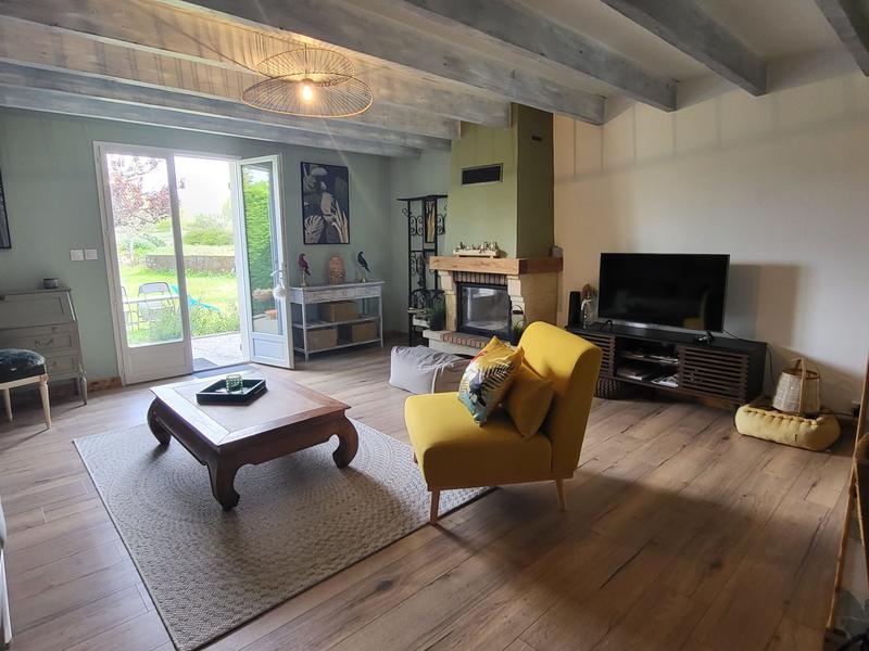 Maison traditionnelle - 116 m² - 8 pièces