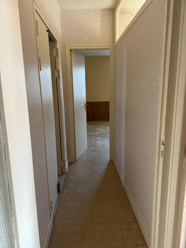 Maison - 170 m² - 7 pièces