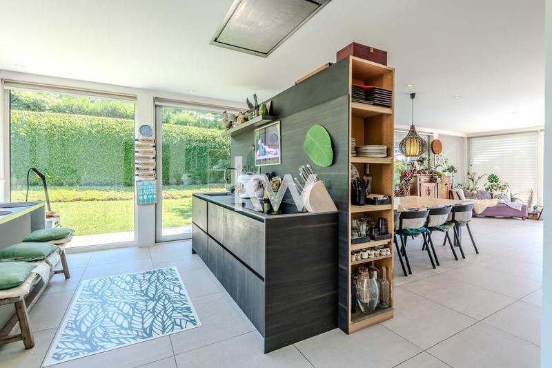 Maison - 262 m² - 8 pièces