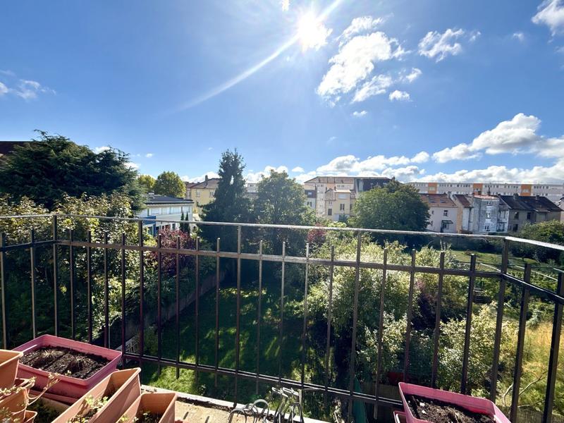 Duplex - 82 m² - 5 pièces