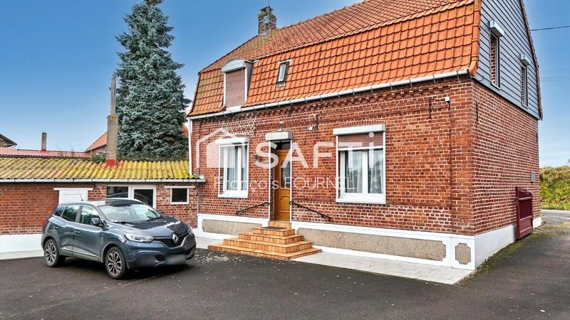 Maison - 95 m² - 5 pièces