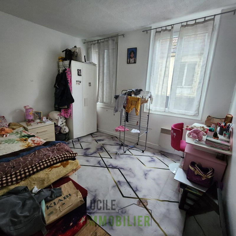 Local commercial - 133 m² - 4 pièces