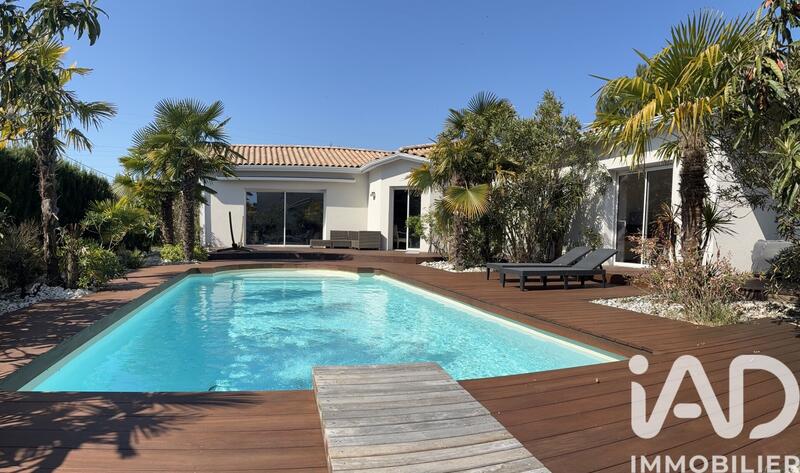 Maison - 170 m² - 6 pièces