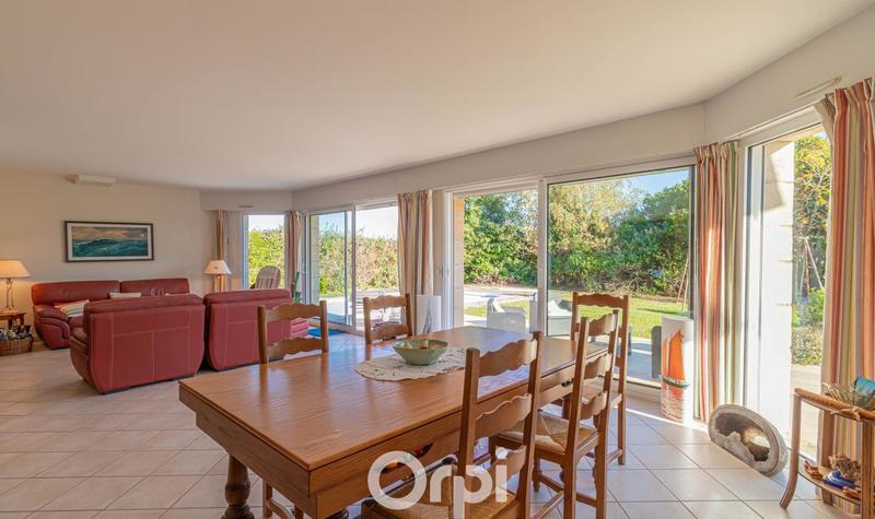 Maison - 293 m² - 6 pièces