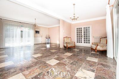 Maison - 132 m² - 5 pièces