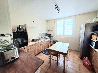 Maison ancienne - 64 m² - 3 pièces