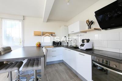 Appartement - 80 m² - 4 pièces