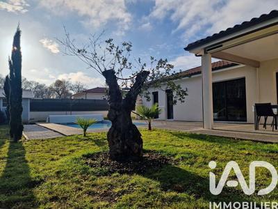 Maison - 128 m² - 5 pièces