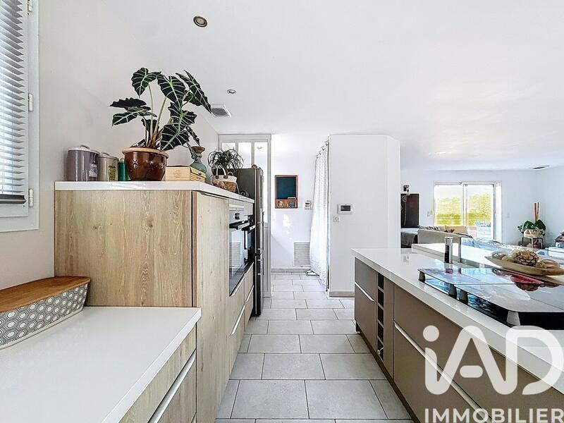 Maison - 152 m² - 5 pièces