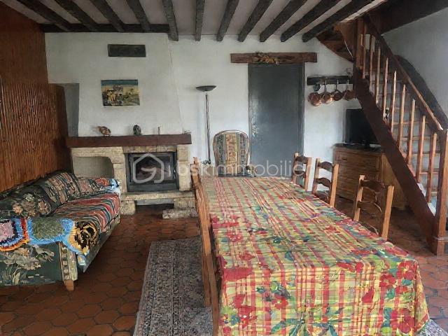 Maison traditionnelle - 184 m² - 9 pièces