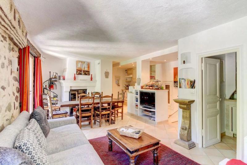 Maison de village - 78 m² - 5 pièces