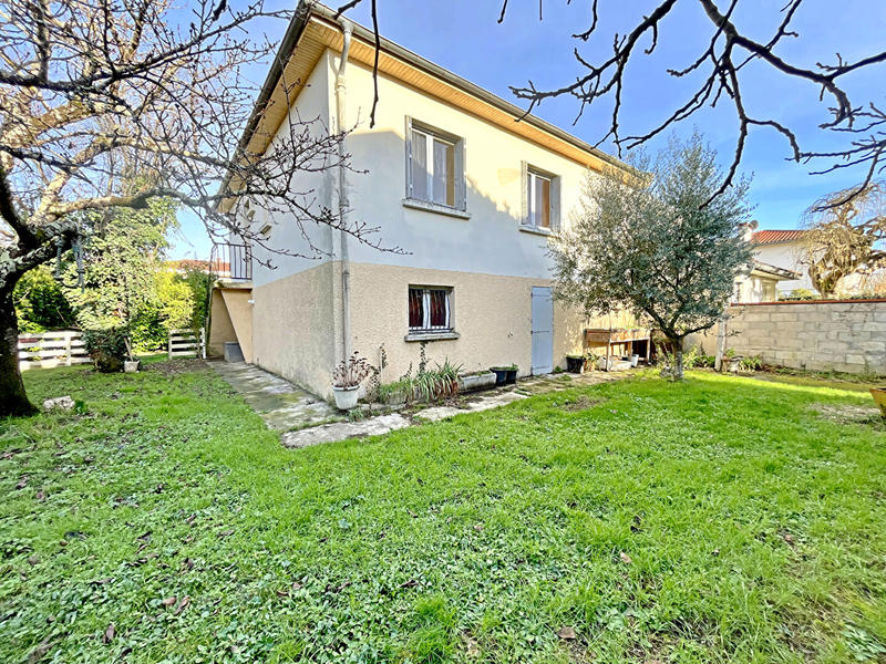 Maison - 91 m² - 5 pièces
