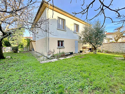 Maison - 91 m² - 5 pièces