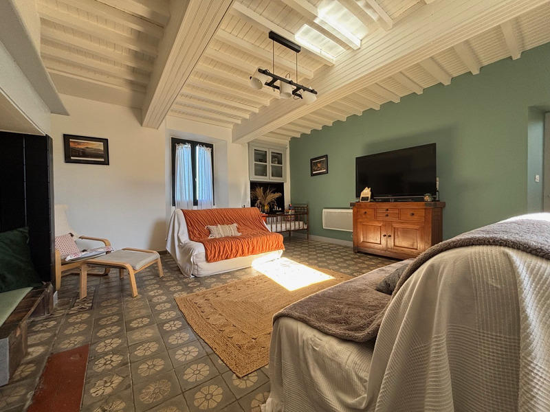 Maison - 180 m² - 4 pièces