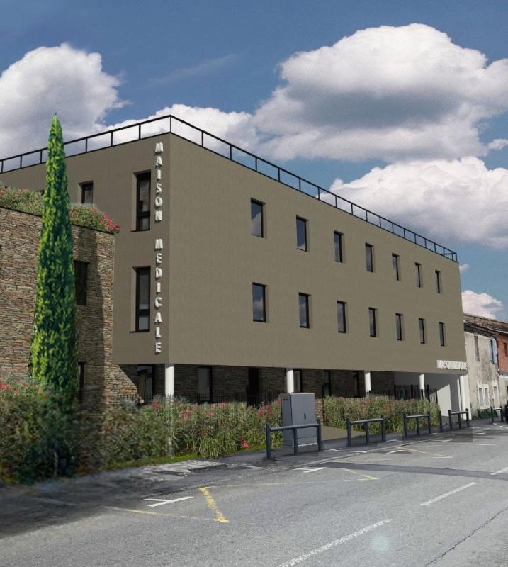 Local commercial - 1 600 m² - 10 pièces