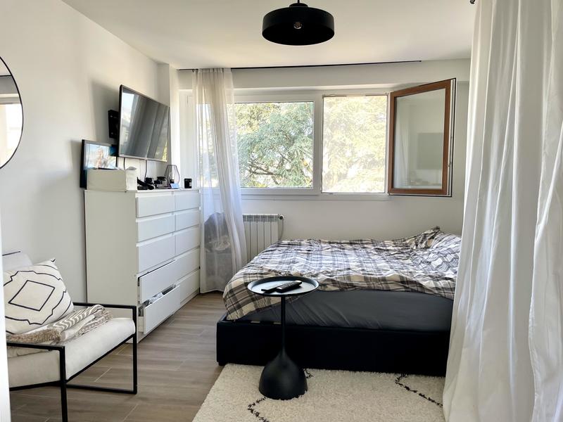 Appartement - 100 m² - 4 pièces