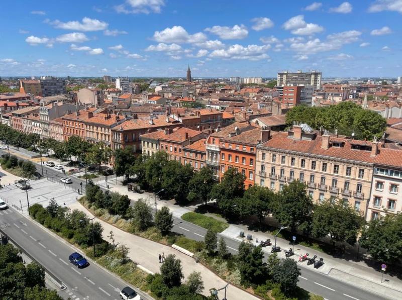 Bureau - 421 m² - 22 pièces