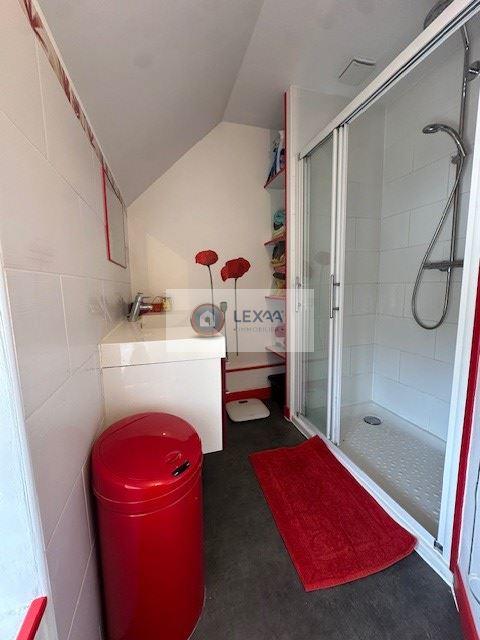 Maison de village - 182 m² - 9 pièces