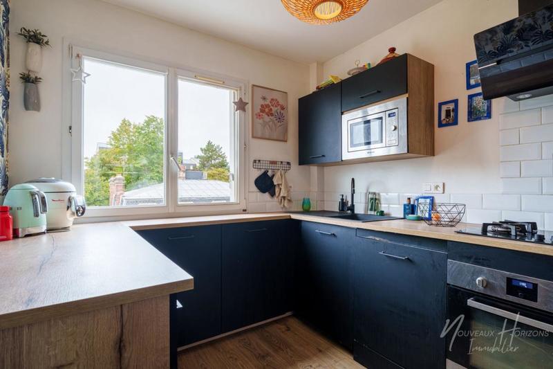 Appartement ancien - 108 m² - 5 pièces