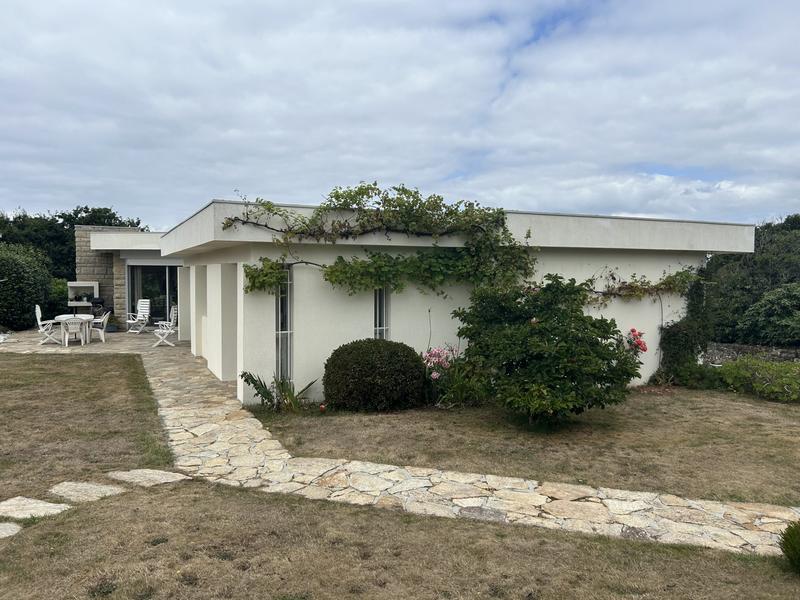 Maison - 196 m² - 8 pièces