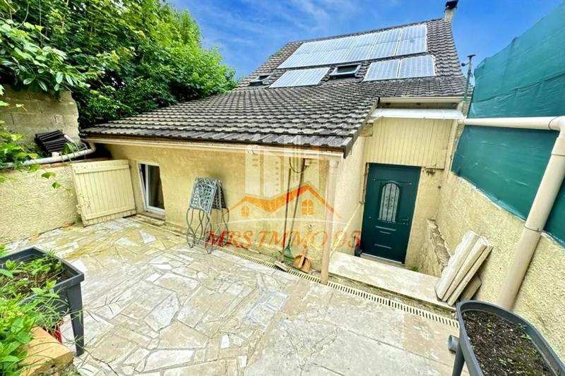 Maison - 117 m² - 7 pièces