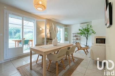 Maison - 145 m² - 6 pièces