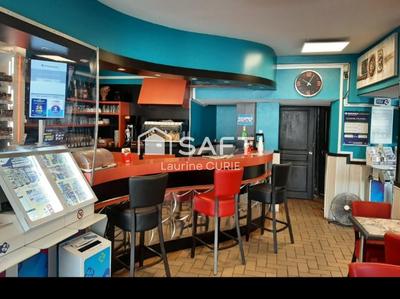 Local commercial - 130 m² - 2 pièces