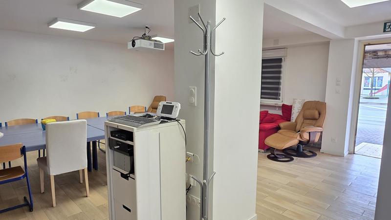 Maison - 303 m² - 10 pièces