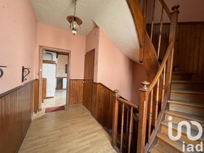 Maison - 128 m² - 7 pièces