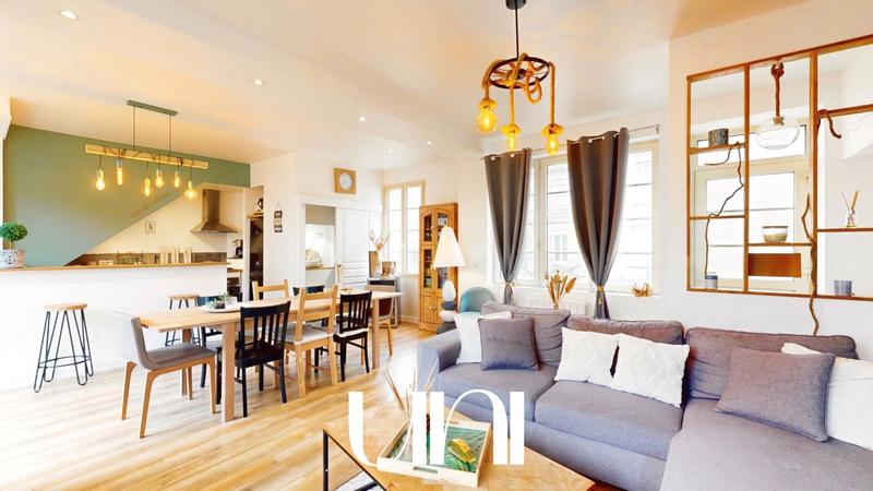 Maison - 90 m² - 4 pièces