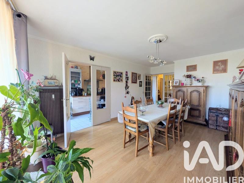 Appartement - 102 m² - 5 pièces